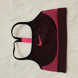 Girls Nike Sports bra Size S